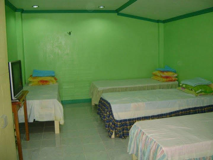 Ej Pension House PALAWAN Esterno foto